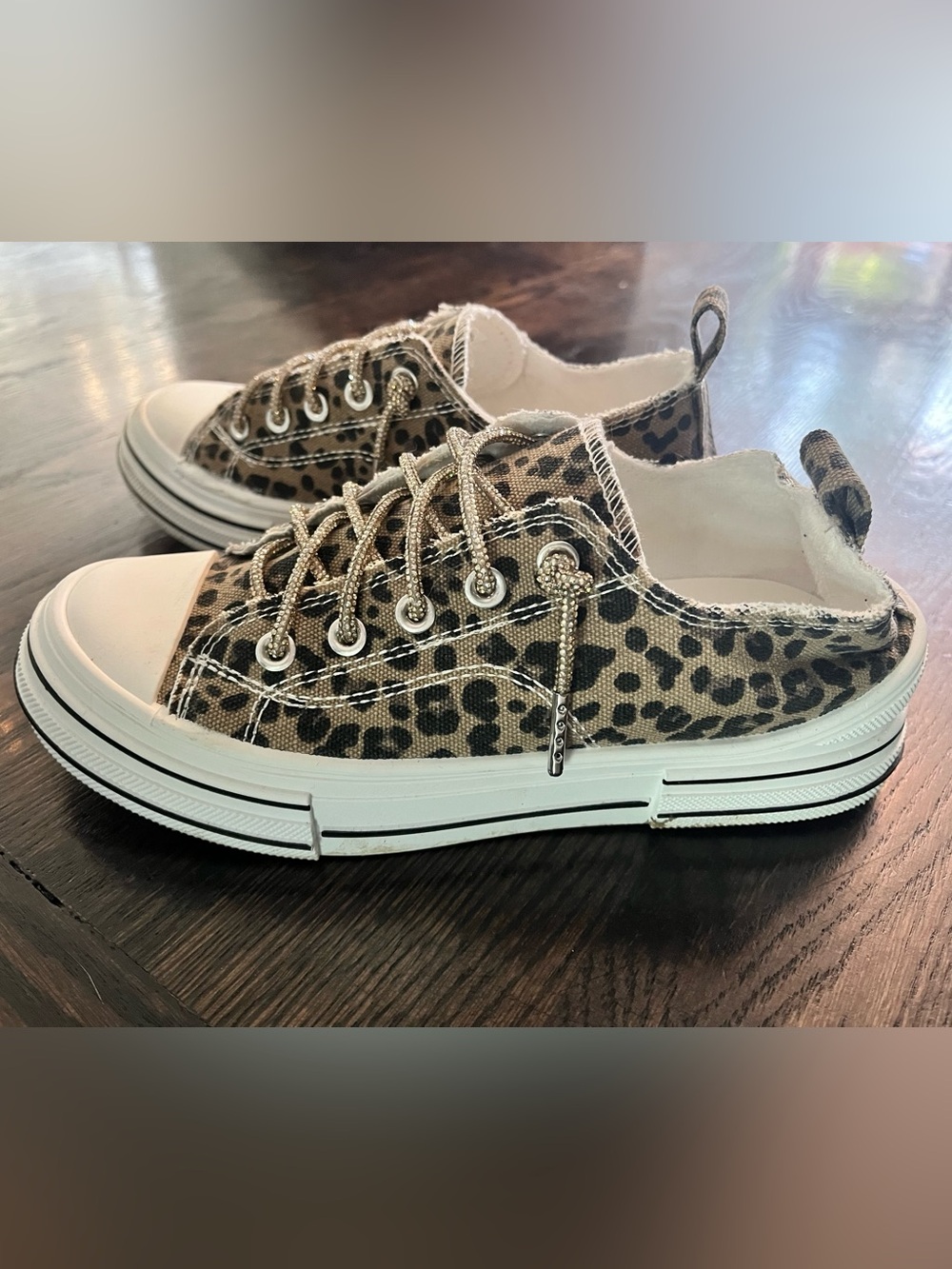 Very G Aman Leopard Print Lace-Up Canvas Sneakers - Size 6